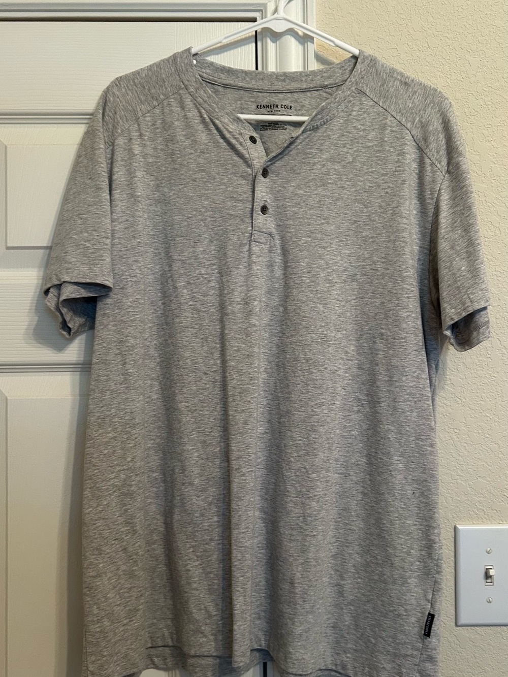 Kenneth Cole Light Heather Gray Short Sleeve Henley